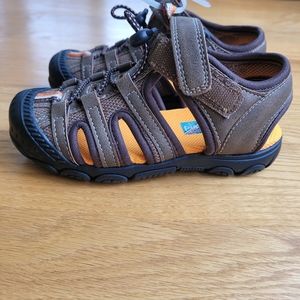 Kids shoes